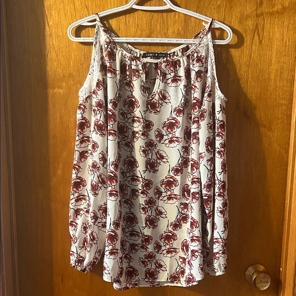 Woman’s Cold Shoulder Floral Tunic Top – White with Burgundy Rose Print Large